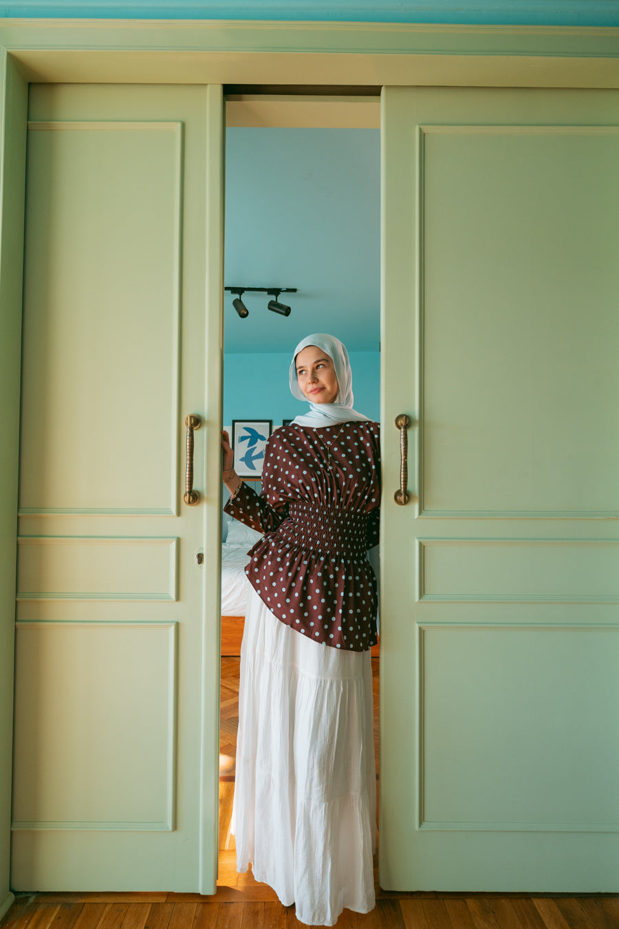 Cloudie Dots Top In Brown