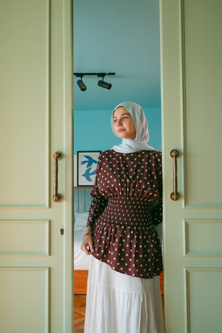 Cloudie Dots Top In Brown