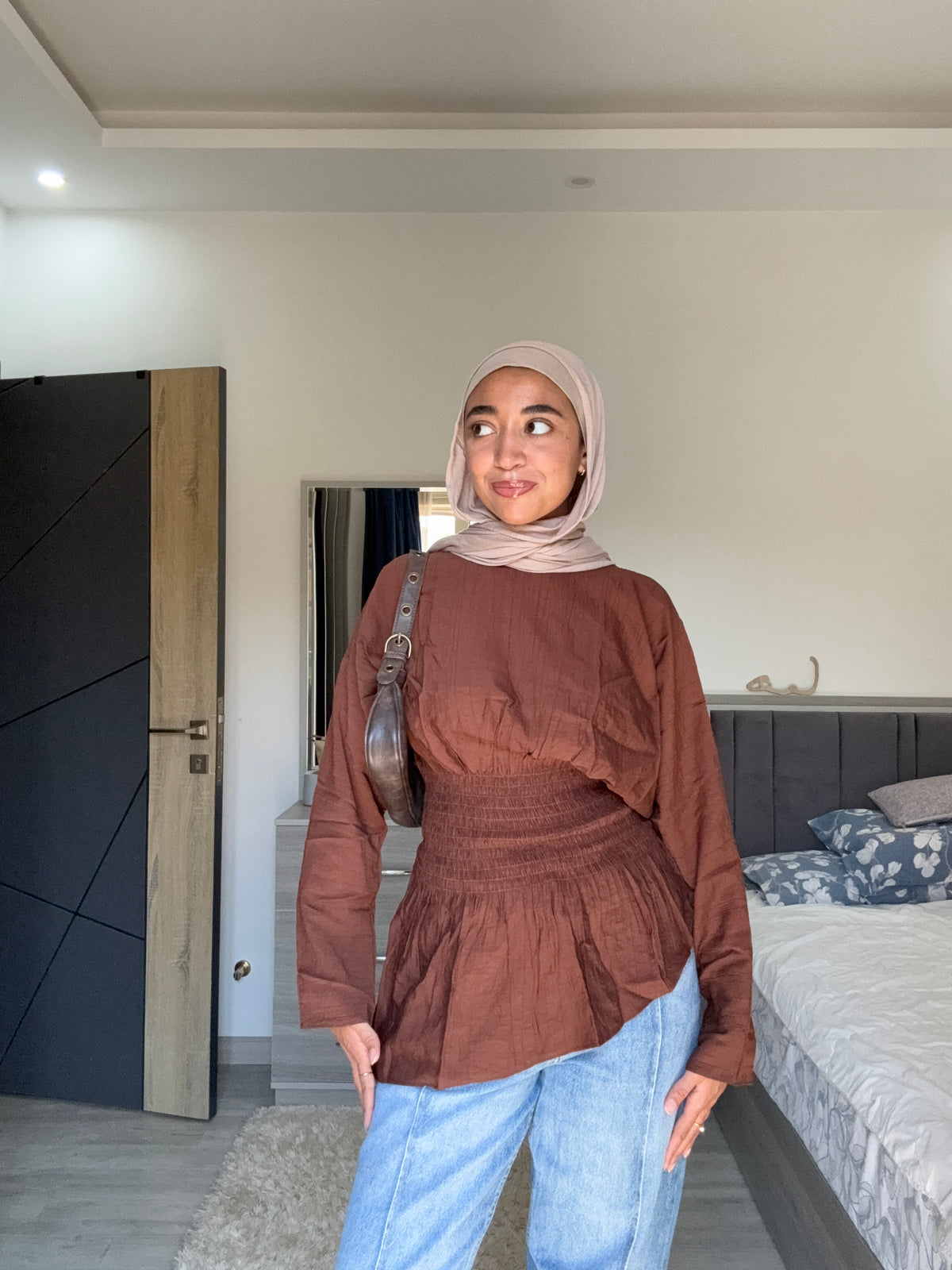 Cloudie Top In Brown
