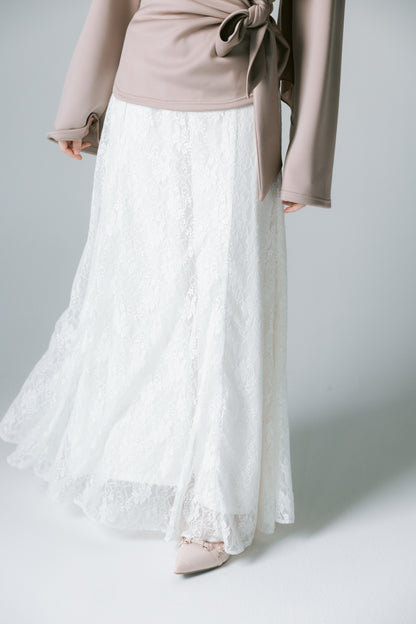 Ayla Lace Skirt In White