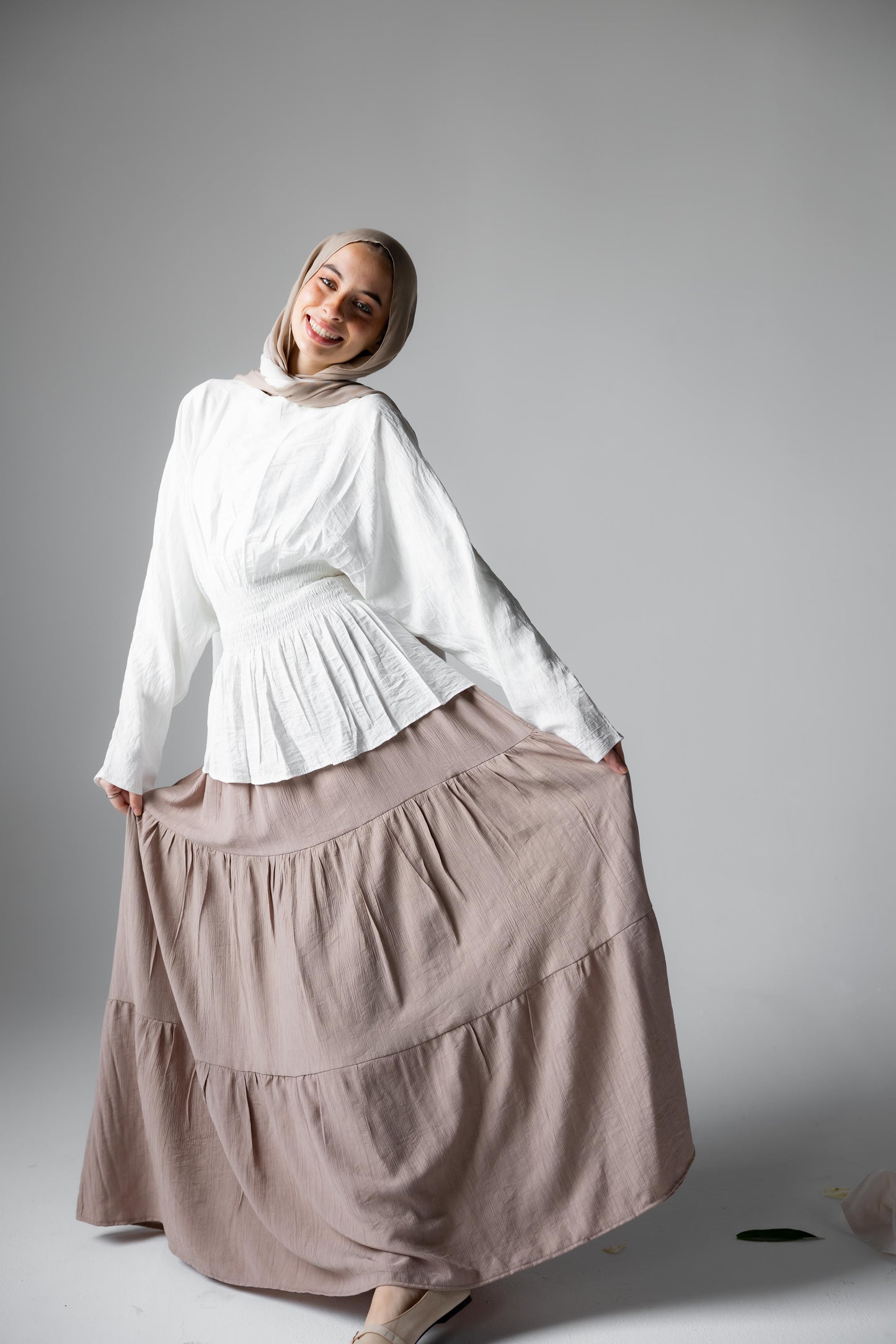 Midnight Breeze Skirt In Cafe