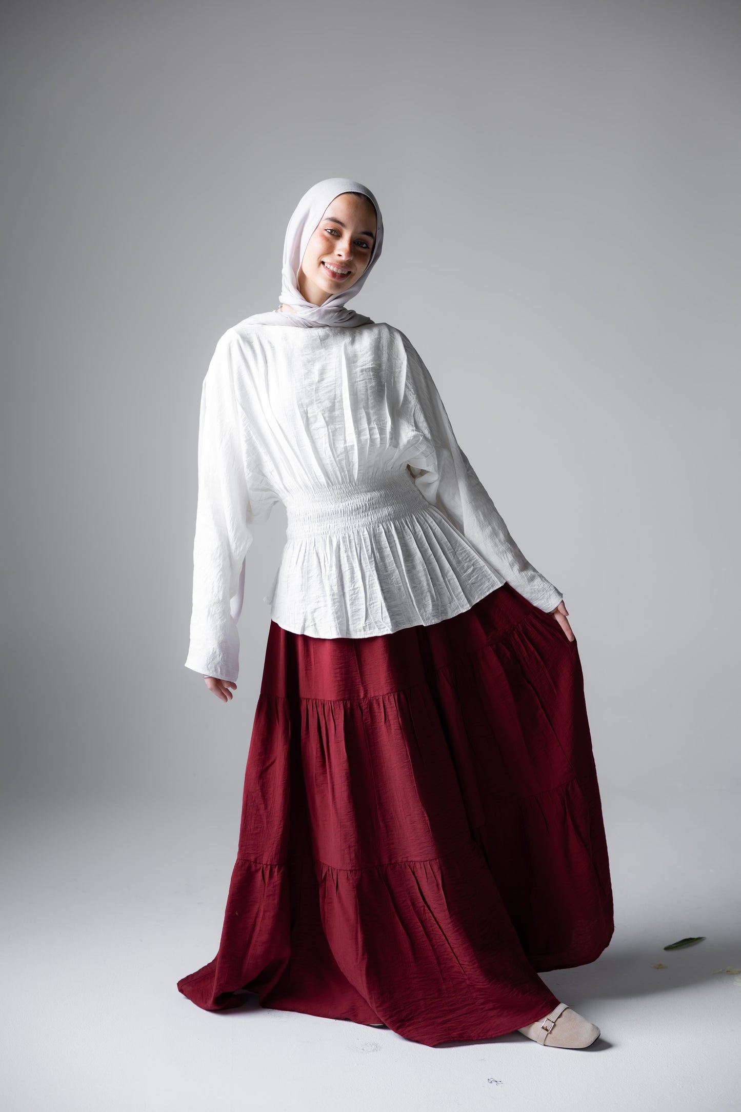 Midnight Breeze Skirt In Burgundy