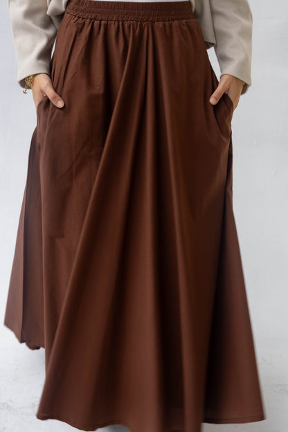 Poplin Skirt in Brown
